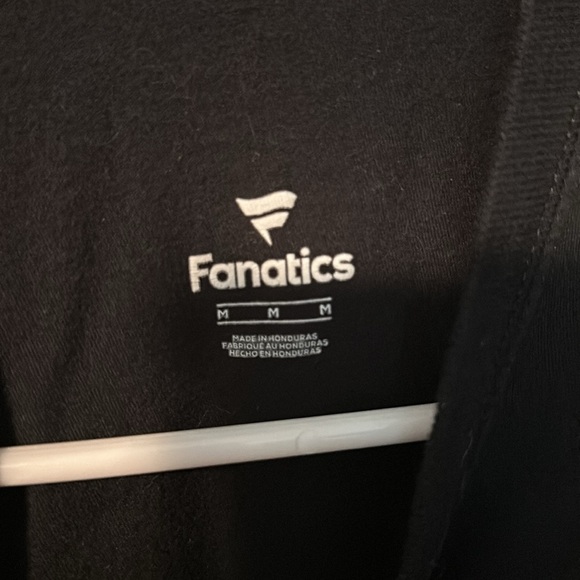 WWE Smackdown Tee - Picture 3 of 4